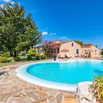 L'evaroma Villa